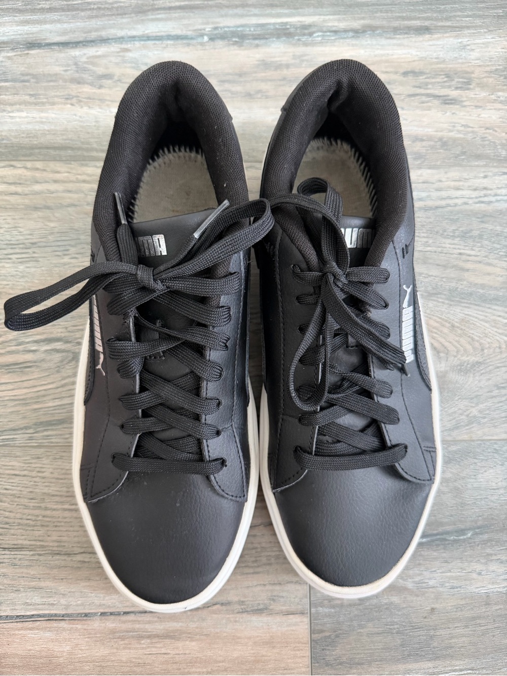 Puma Smash V3 Platform Sneakers in black and white women’s size 10 - Picture 3 of 9